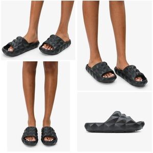 Black Geometric Slide Sandals